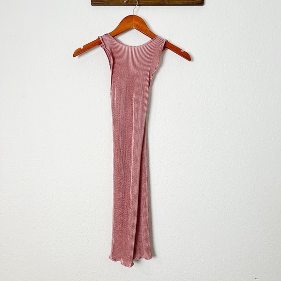 Song of Style Pluto Mini Dress in Rose Mauve - Picture 2 of 8